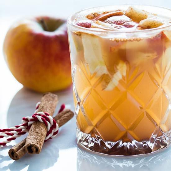 non-alcoholic warm apple cider