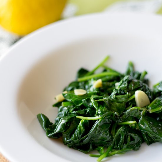 Lemon Garlic Sauteed Spinach