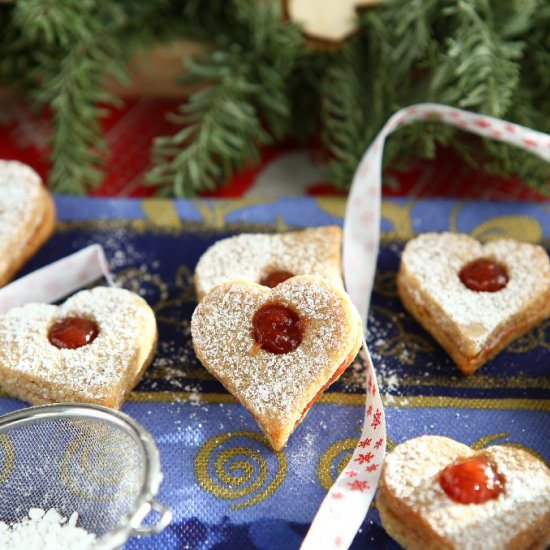 Einkorn Almond Linzer Cookies