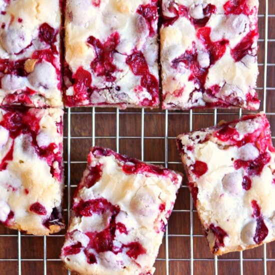 Cranberry Christmas Cake