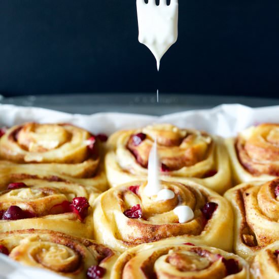 Cranberry Apple Breakfast Rolls