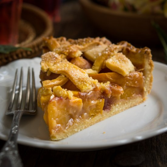 Salted Caramel Peach Pie