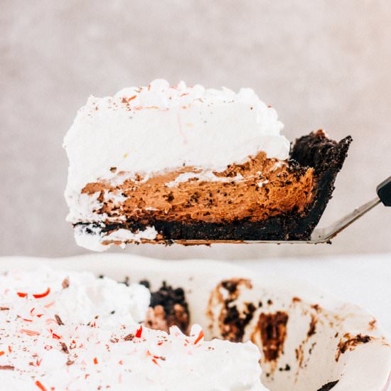 Peppermint Chocolate Silk Pie