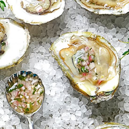 Oysters with Thyme Mignonette