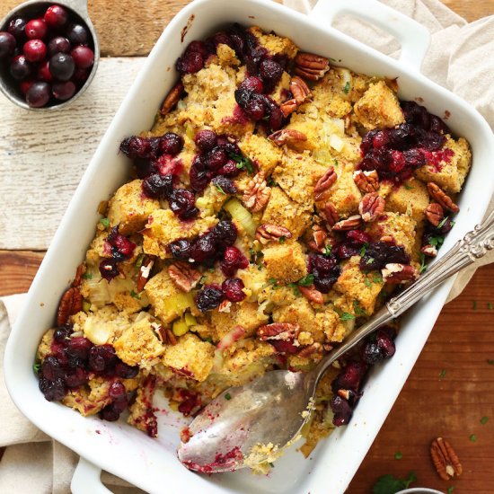 Vegan Cornbread Stuffing