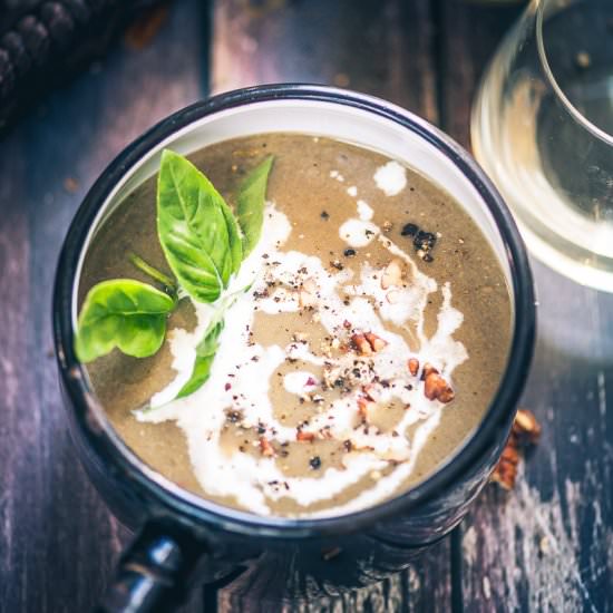 Mushroom Wine Soup