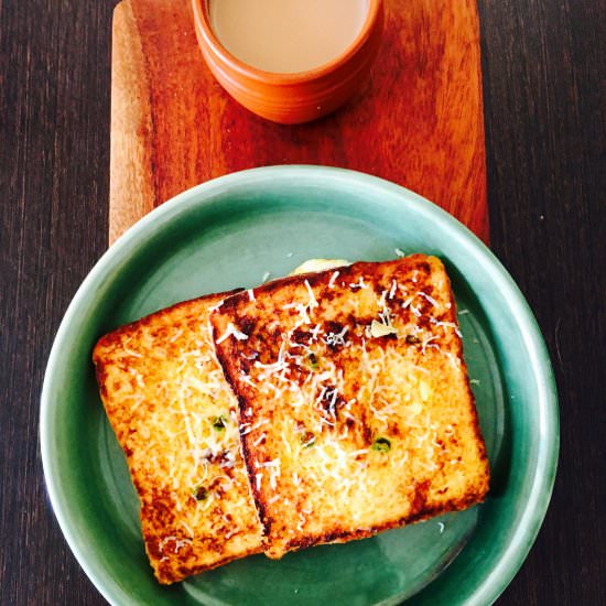 Masala cheese french toast