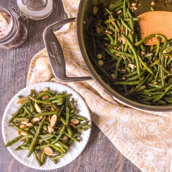 Easy Asian Green Beans Almondine