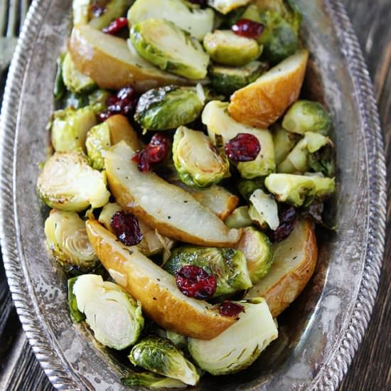 Roasted Pear Brussels Sprouts