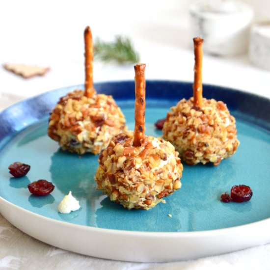 Mini Cranberry-Pecan Cheese Balls