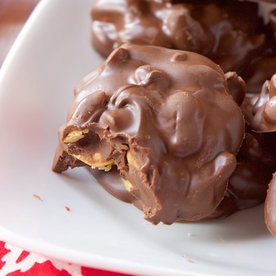 Easy Peanut Chocolate Thingies