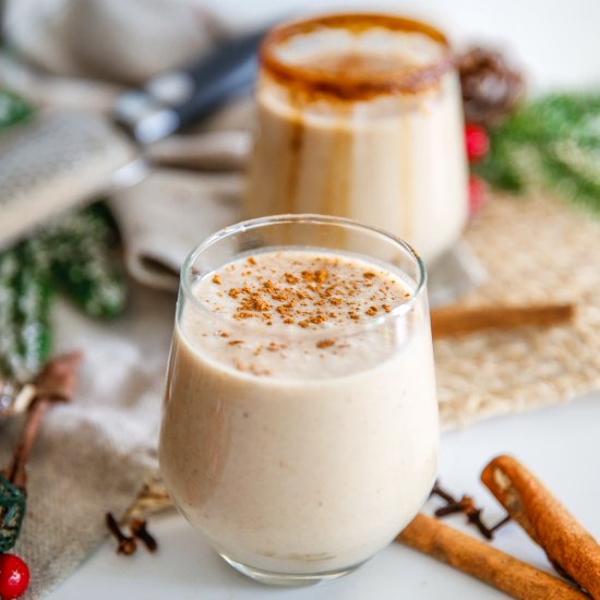 Vegan Christmas Eggnog (Veganog)