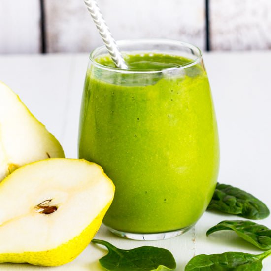 Glorious Greens Pear Smoothie