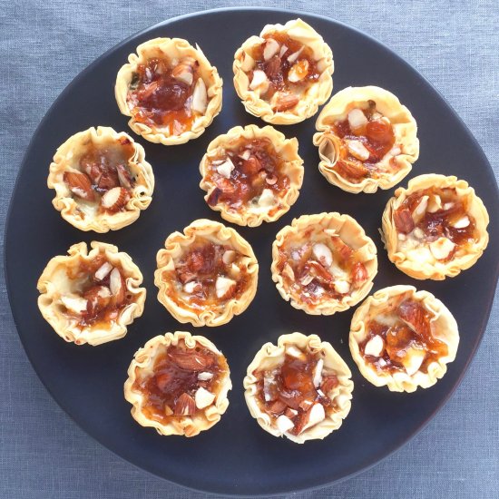 Gorgonzola and Peach Jam Tartlets