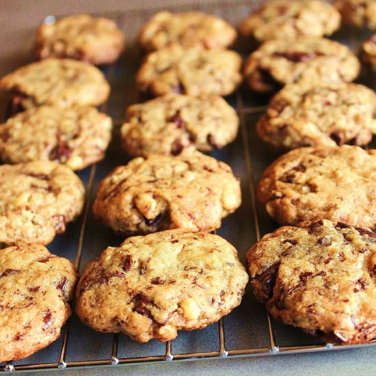 Classic Chocolate Chunk Cookies