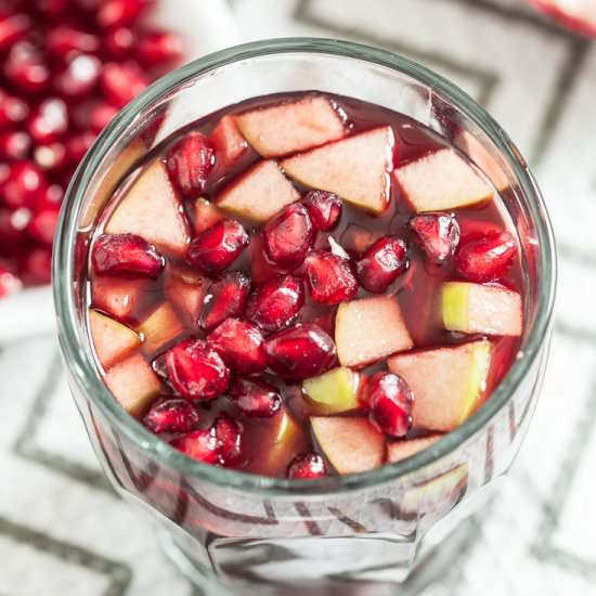 Pomegranate Apple Sangria