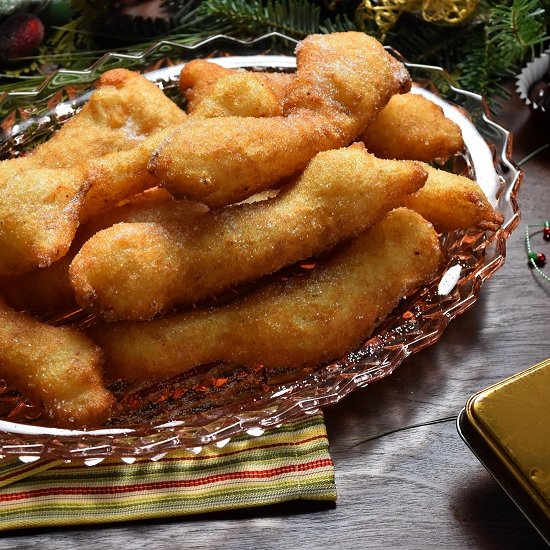 Traditional Molisani X-mas Fritters