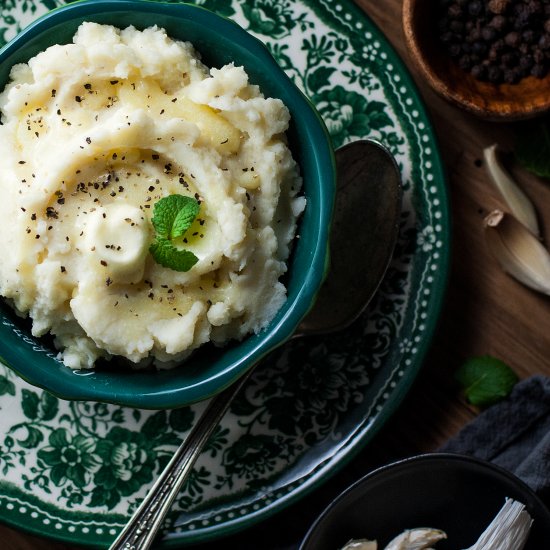 Roasted Garlic Mashed Potatoes