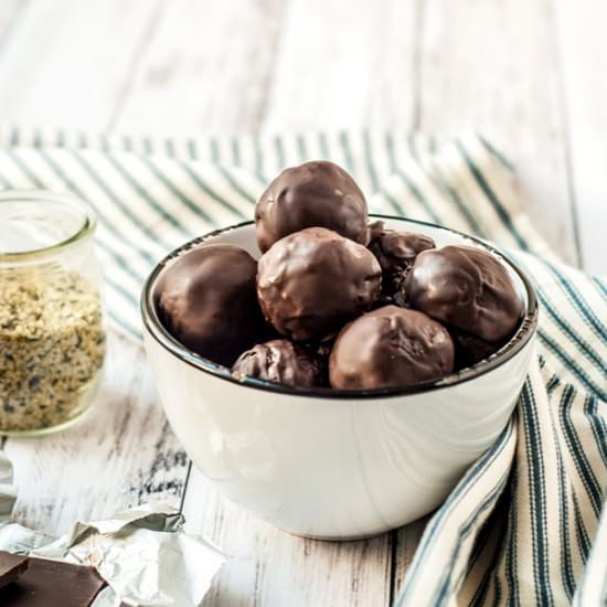 Chocolate Peanut Butter Hemp Balls