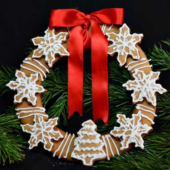 Gingerbread Christmas Wreath