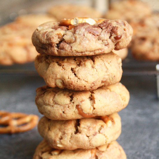 Pretzel Nutella Cookies