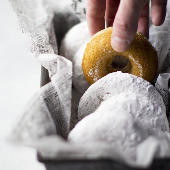 Powdered Cake Donuts