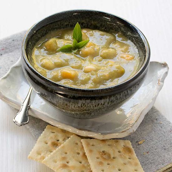 Smoky Vegan Split Pea Soup