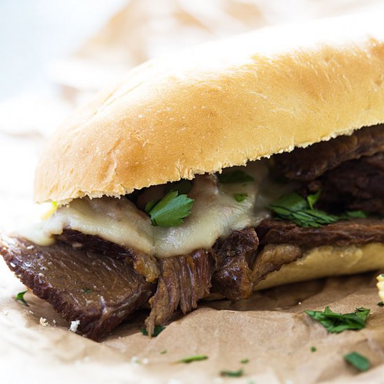 Slow Cooker French Dip Sandwiches