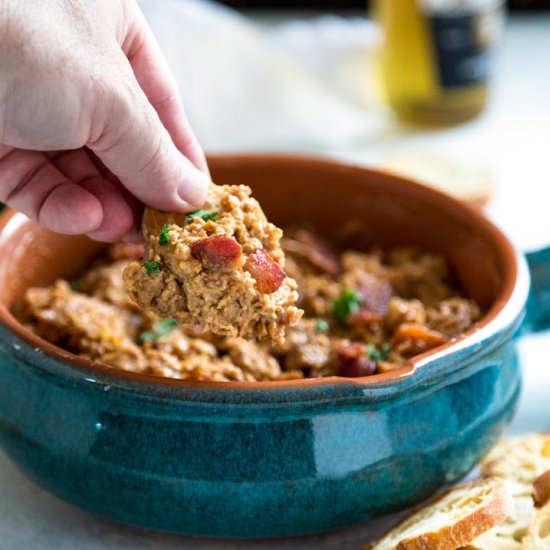 Caramelized Onion Bacon Cheese Dip