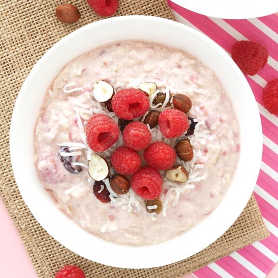 Apple and Raspberry Overnight Oats