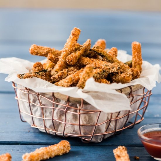 Baked Parmesan Zucchini Fries