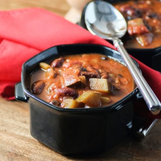 Spicy Two-Bean Vegetarian Chili