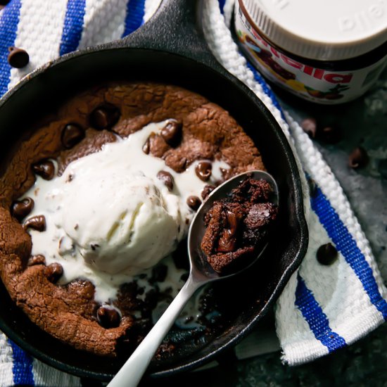 Deep Dish Nutella Skillet Cookie