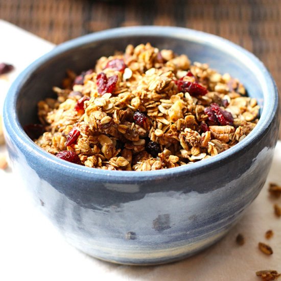 Cinnamon Nut Granola