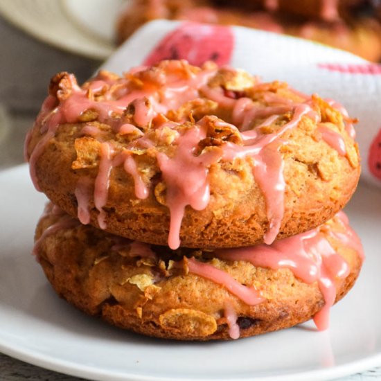 Strawberry Baked Donuts