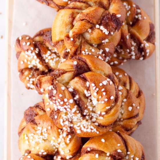 Kanelbullar (Swedish Cinnamon Buns)