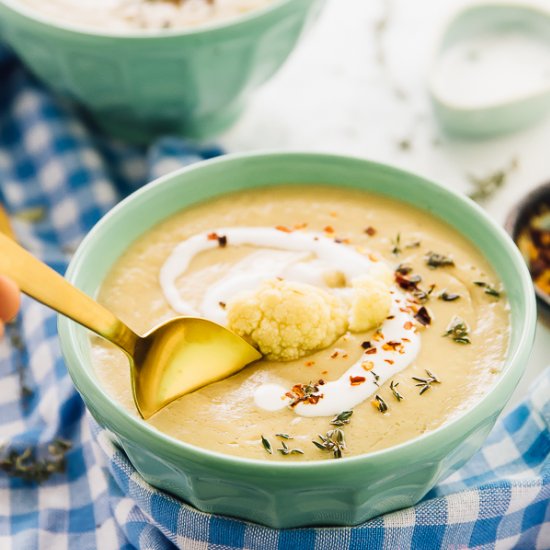 Roasted Cauliflower Soup