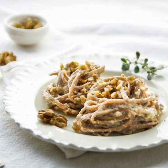 Spelt Spaghetti with Walnut Sauce