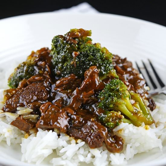 Slow Cooker Beef & Broccoli