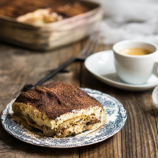 Classic Italian Tiramisu