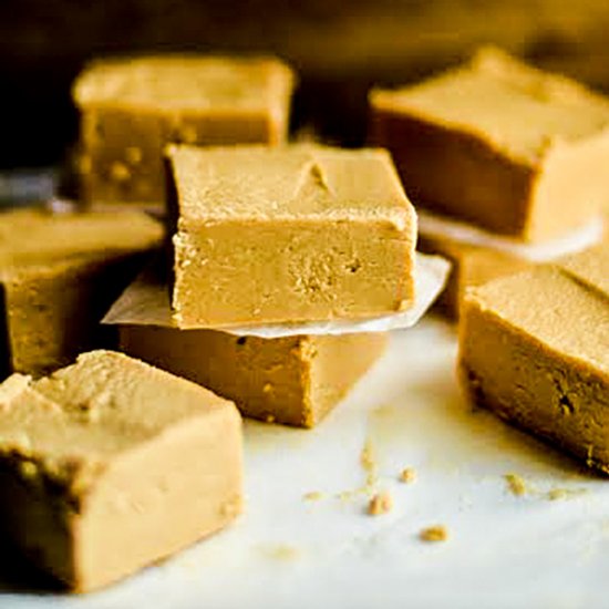 Two Ingredient Peanut Butter Fudge