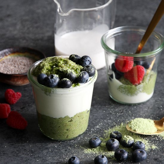 Matcha Chia Pudding & Yogurt