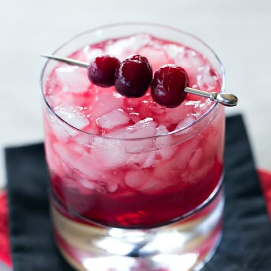 Cranberry Gin & Tonic