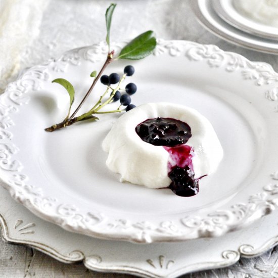 Greek Yogurt Bluberry Panna Cotta