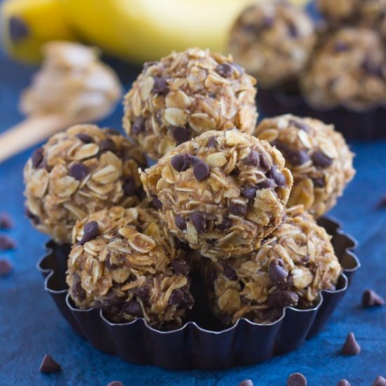 Peanut Butter Banana Energy Bites