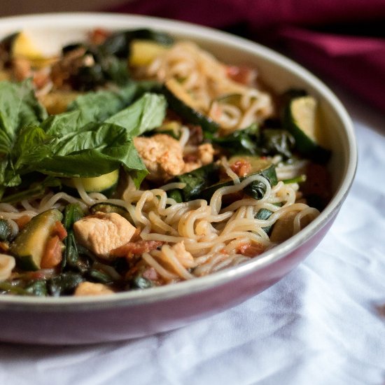 Mediterranean Chicken Spaghetti