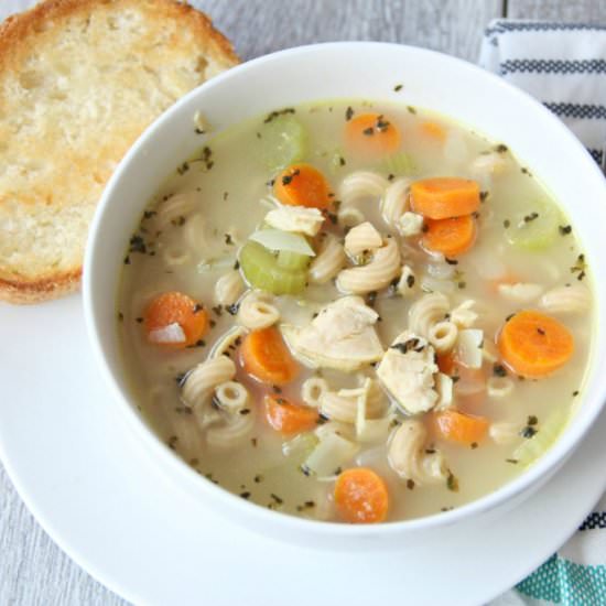 CHICKEN NOODLE SOUP