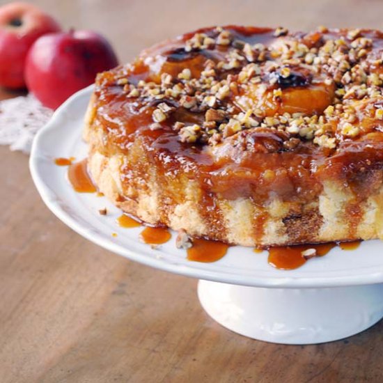 Apple Caramel Cake