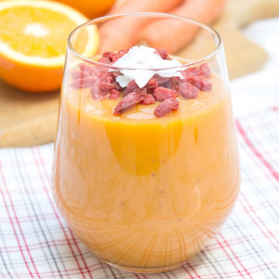 Orange, Carrot, and Persimmon Smoothie