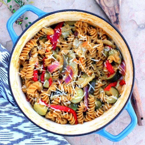 One Pot Parmesan Pasta + Veggies